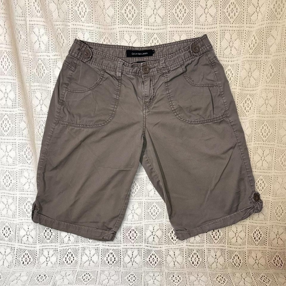 Capris
